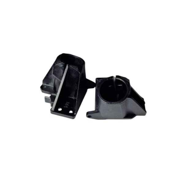 Pieza de fijación del tren de aterrizaje (trasera derecha) M4